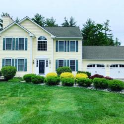 House Softwashing in Hooksett, NH