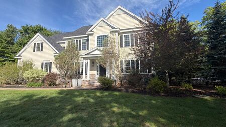 Revitalizing House Wash in Bedford, NH