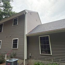Very Tall House Wash In Nashua, NH 0
